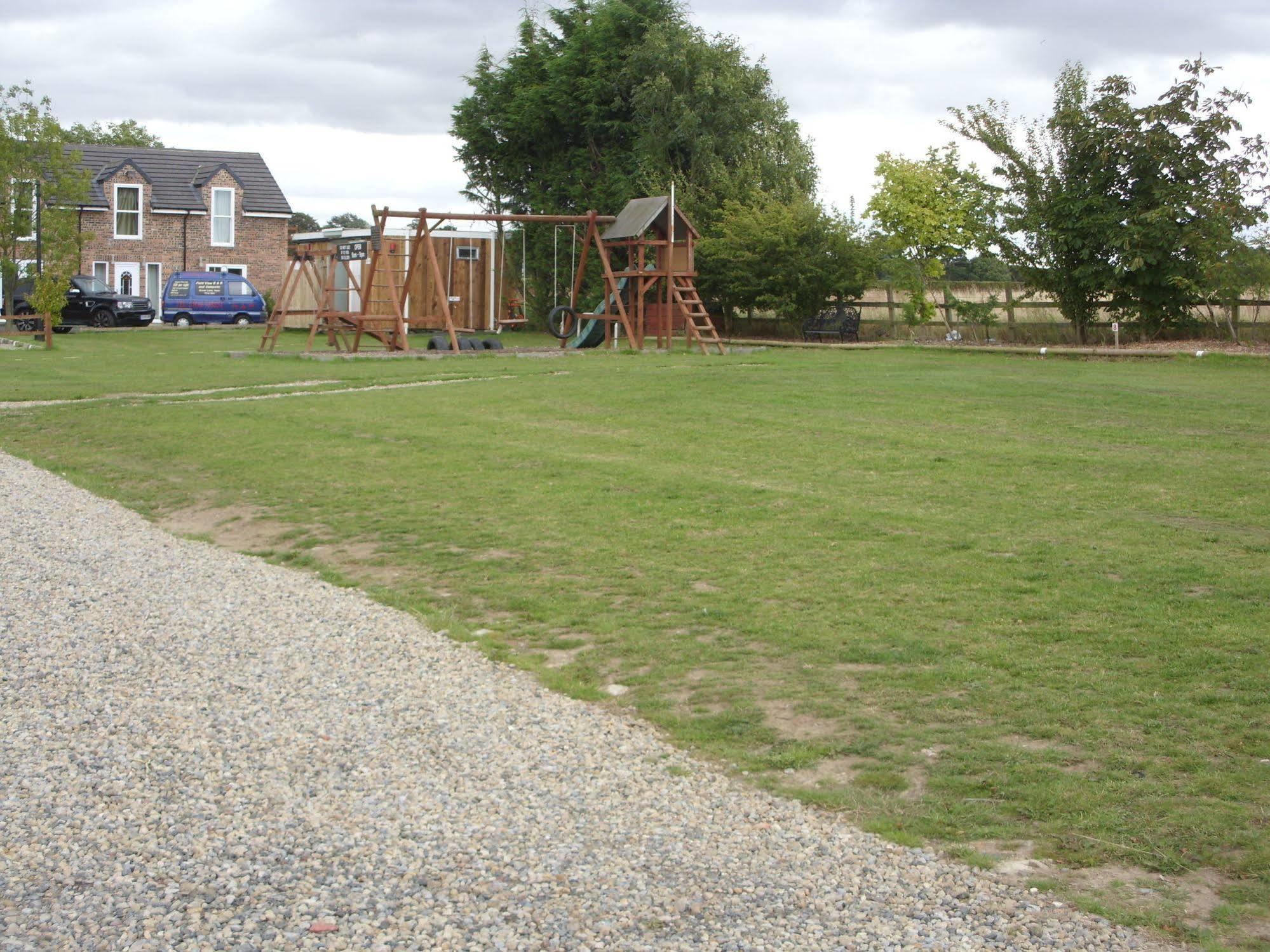 Field View B&B Yarm Esterno foto